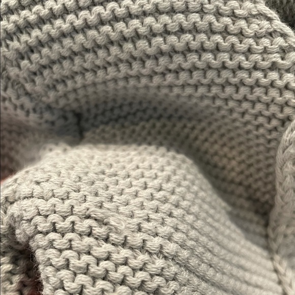 NWT Bloomingdales Elegant Baby 6m Gray Cardigan - Picture 5 of 5